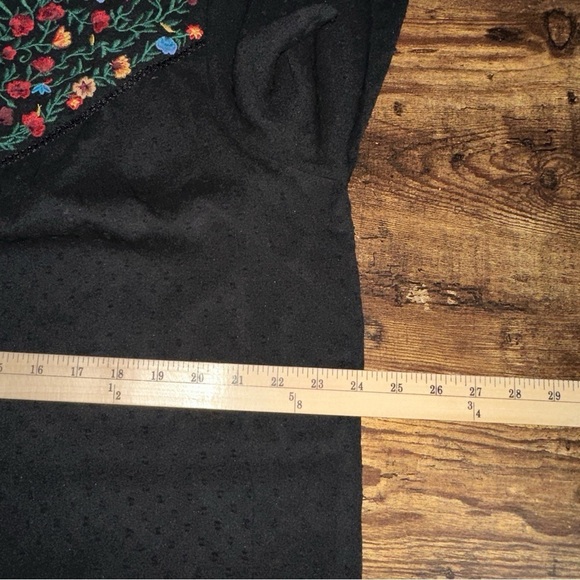 Torrid Floral Embroidered Boho Chiffon Whimsigoth Swiss Dot Size 00 Keyhole - Picture 13 of 13